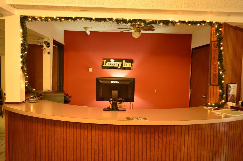 Luxury Inn & Suites Lincoln Zewnętrze zdjęcie