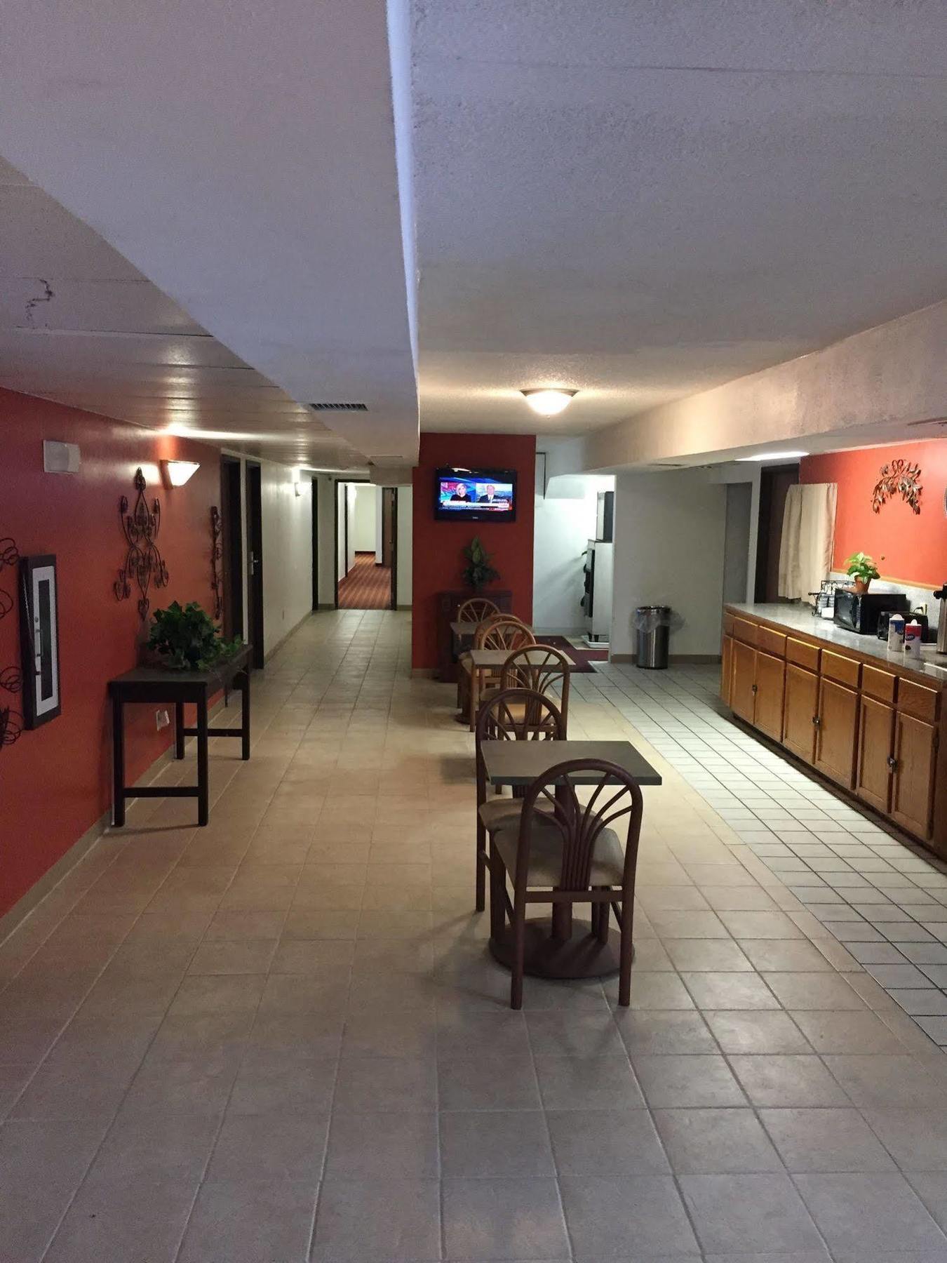 Luxury Inn & Suites Lincoln Zewnętrze zdjęcie