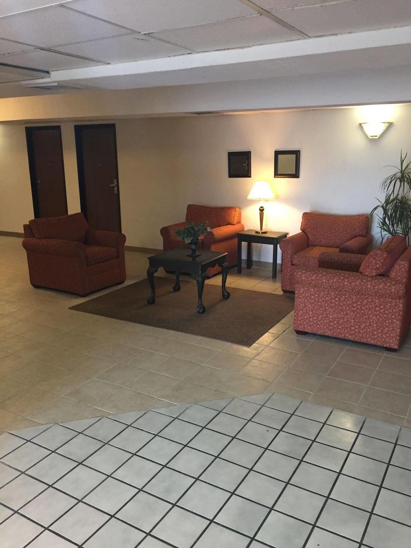Luxury Inn & Suites Lincoln Zewnętrze zdjęcie