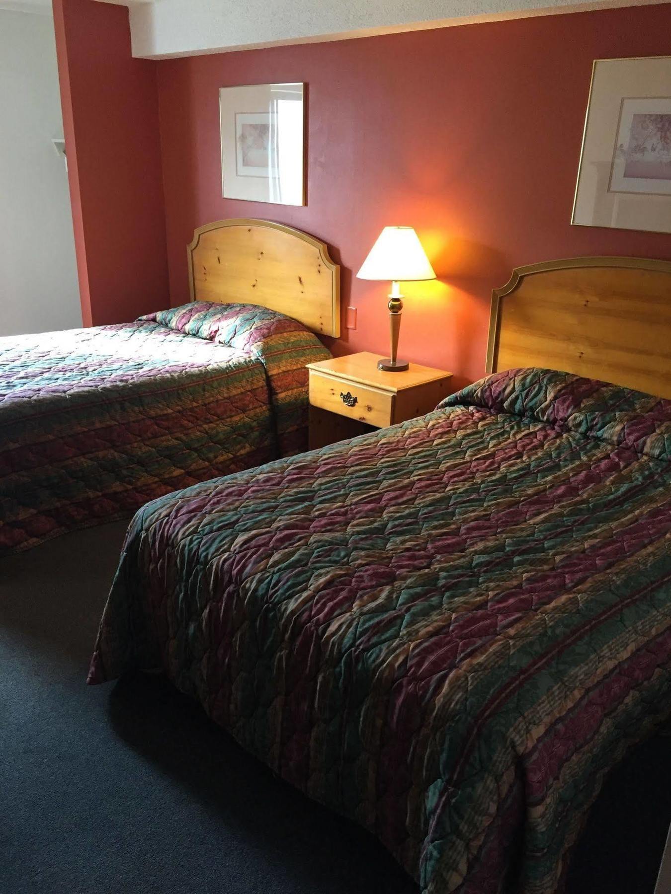 Luxury Inn & Suites Lincoln Zewnętrze zdjęcie